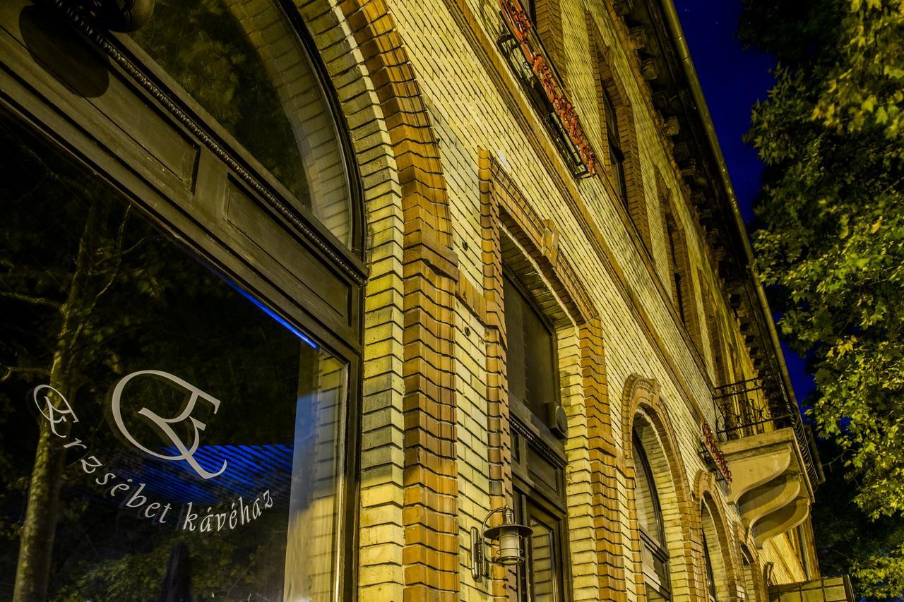 Erzsébet Szálló Csongrád Exterior foto